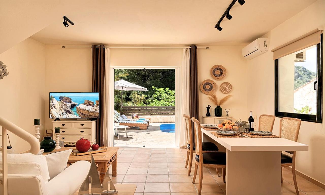 Apple Villas Mouríon 외부 사진